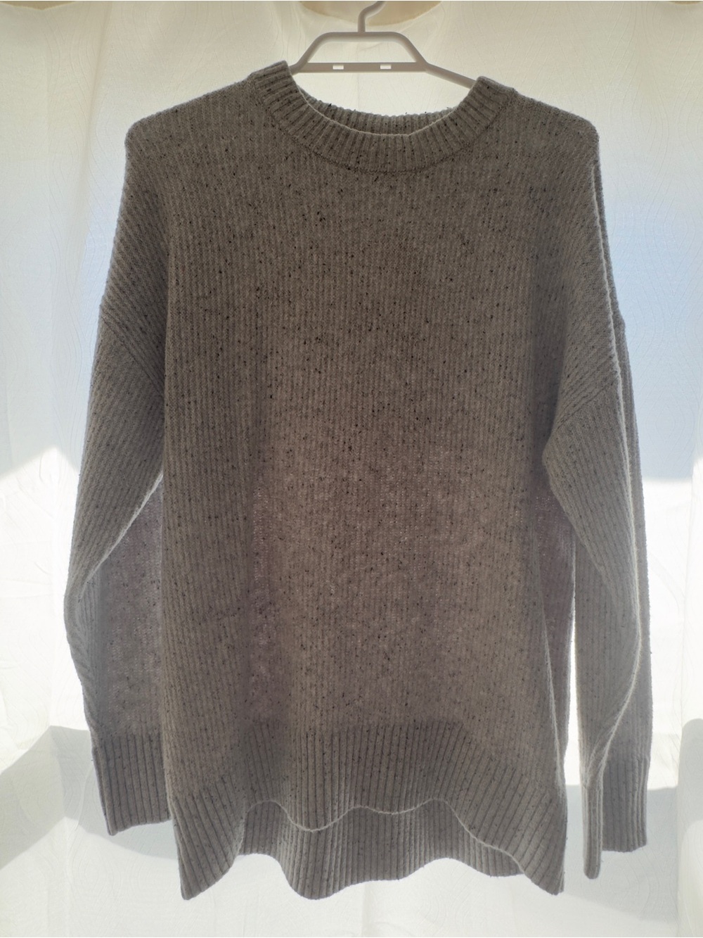 Old Navy Gray Crewneck Women's Sweater